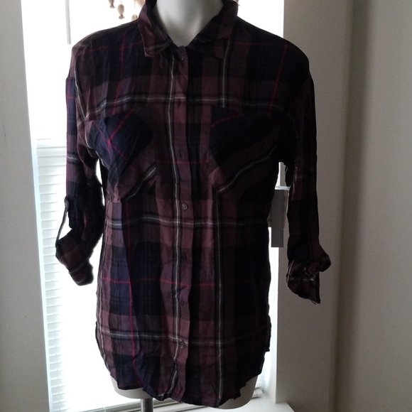 NWT! DESIGN LAB PLAID HIGH-LOW BUTTON DOWN SHIRT - Picture 3 of 6